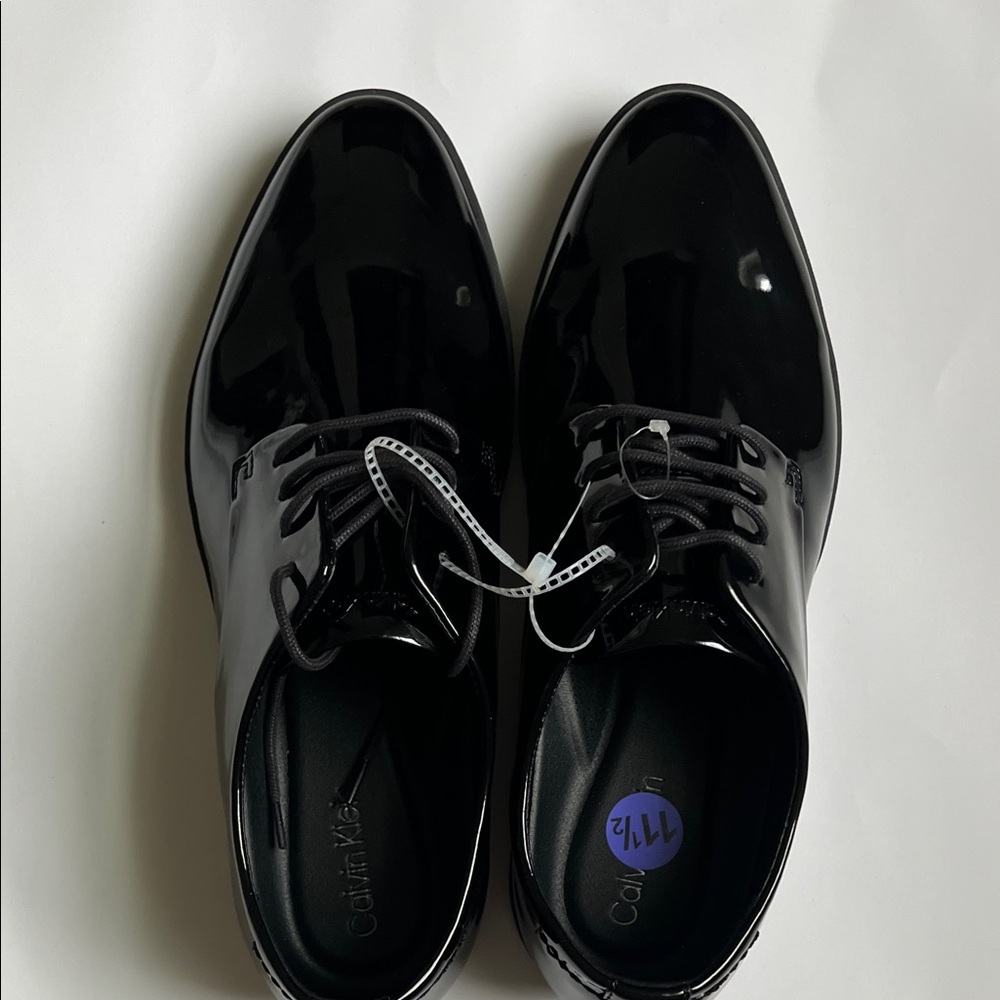 Calvin Klein Men's Glossy Black Oxfords